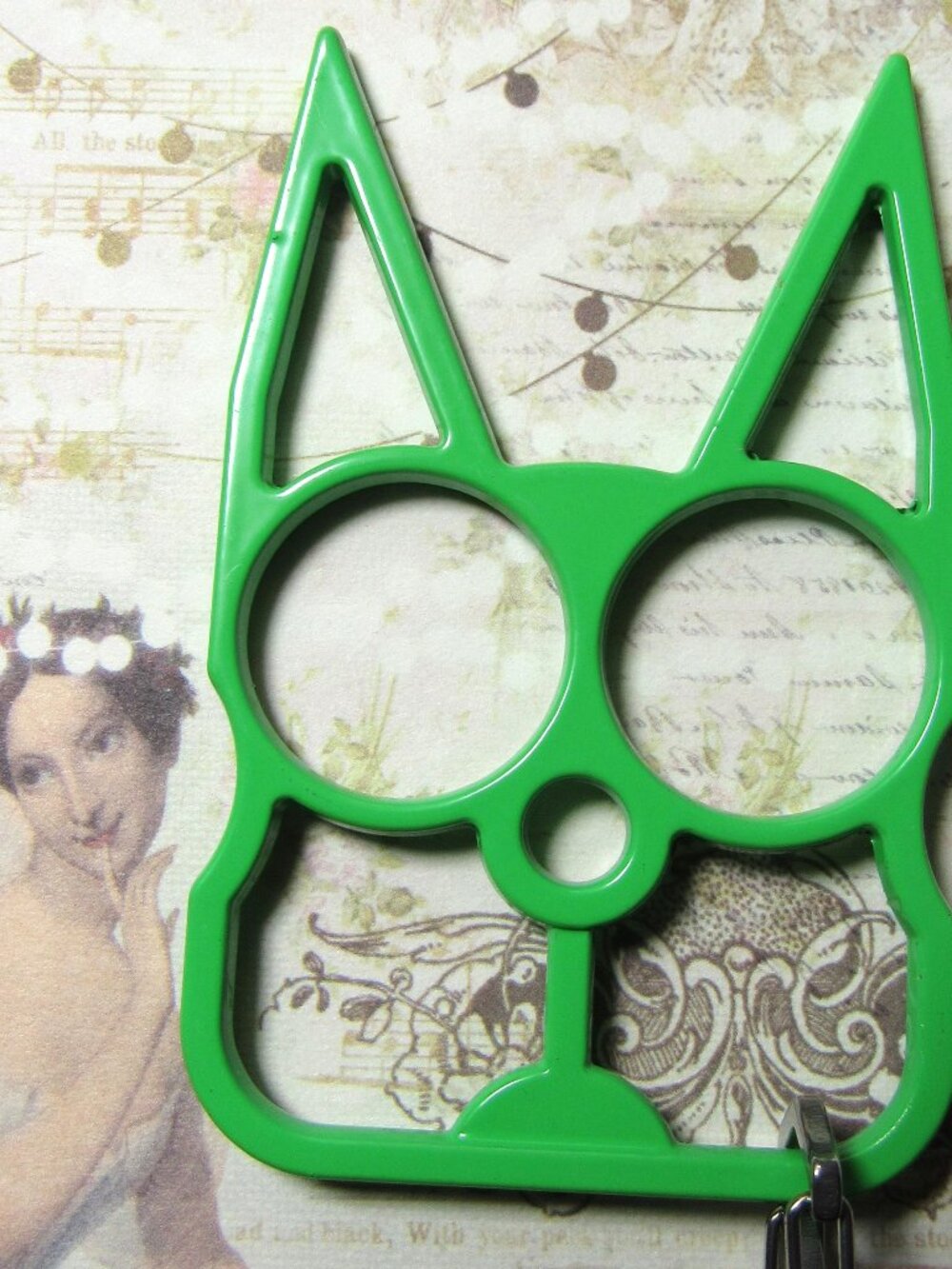 SELF DEFENSE STEEL KITTY EAR KEY CHAIN 4" GREEN - Picture 4 of 7